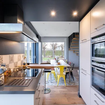 Dom wakacyjny Oparadi 